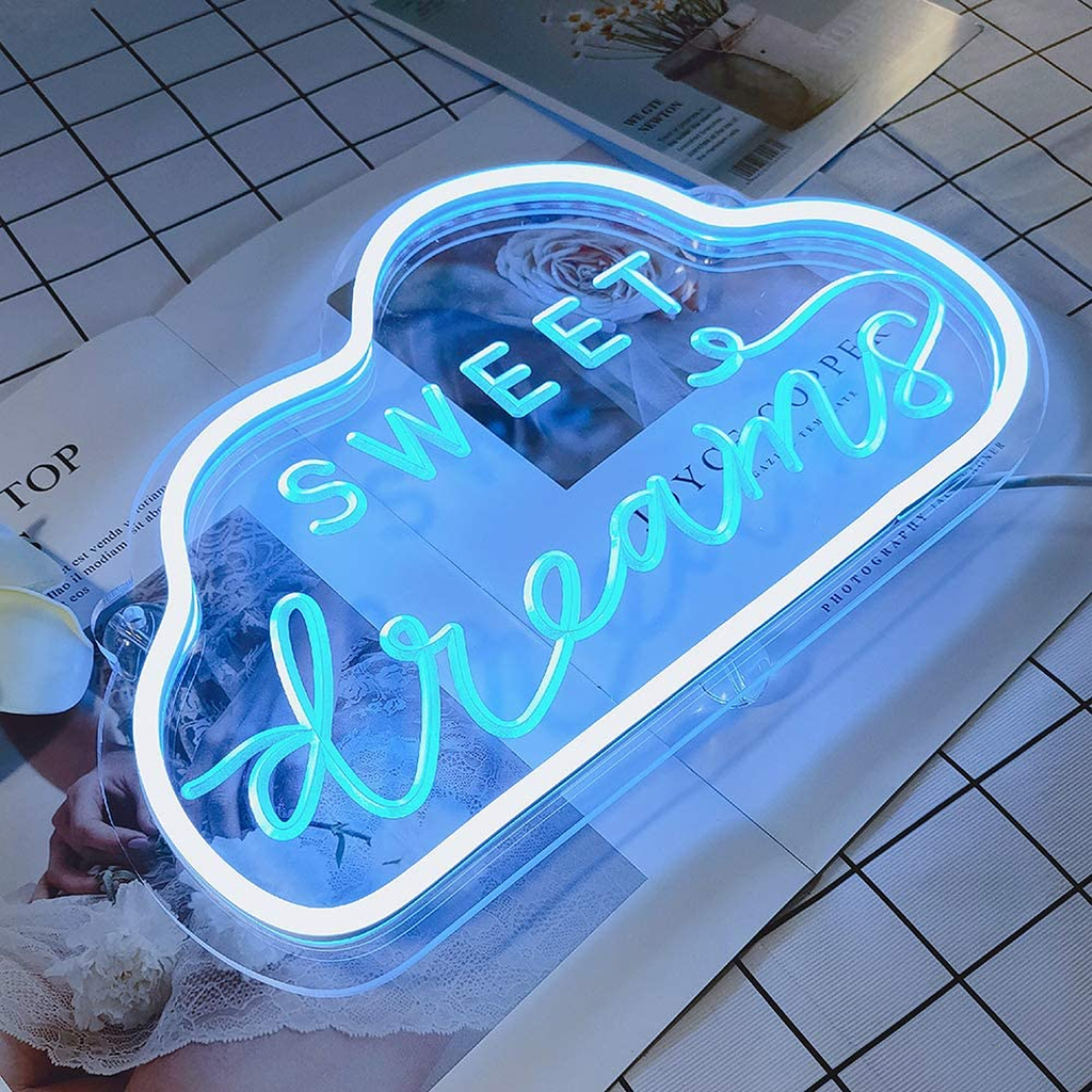 Enseigne lumineuse sweet dreams bleue allumée