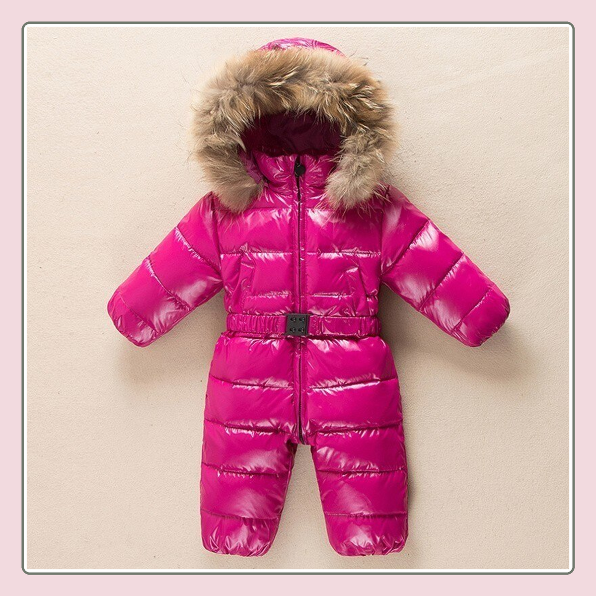 Combinaison d'hiver bébé fuchsia, vue de face