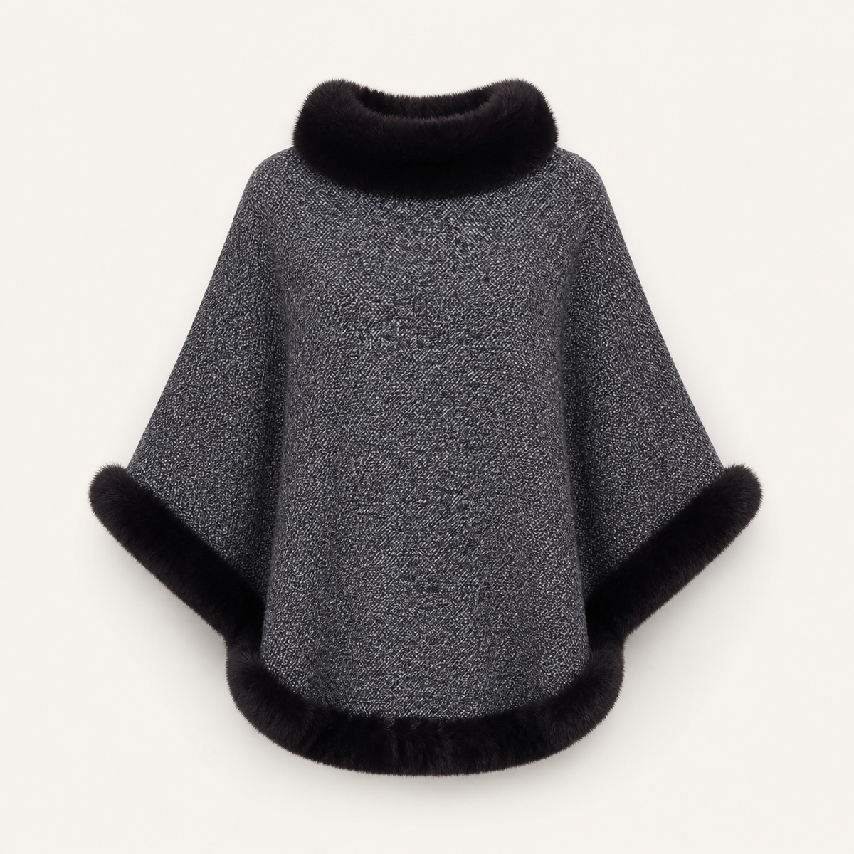 Poncho femme épais gris foncé vu de face sur mannequin invisible