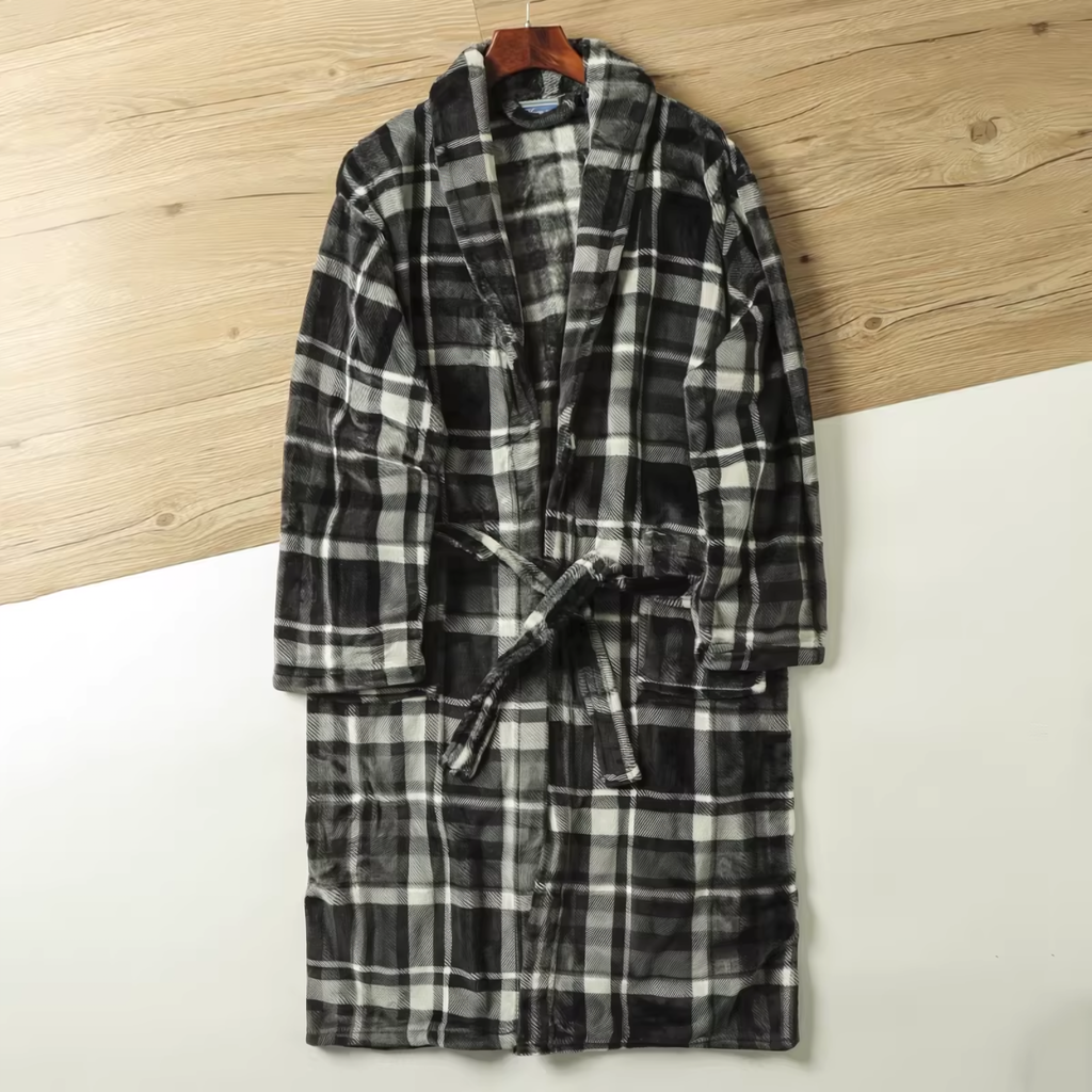 Robe de chambre homme noire et grise à carreaux présentée à plat