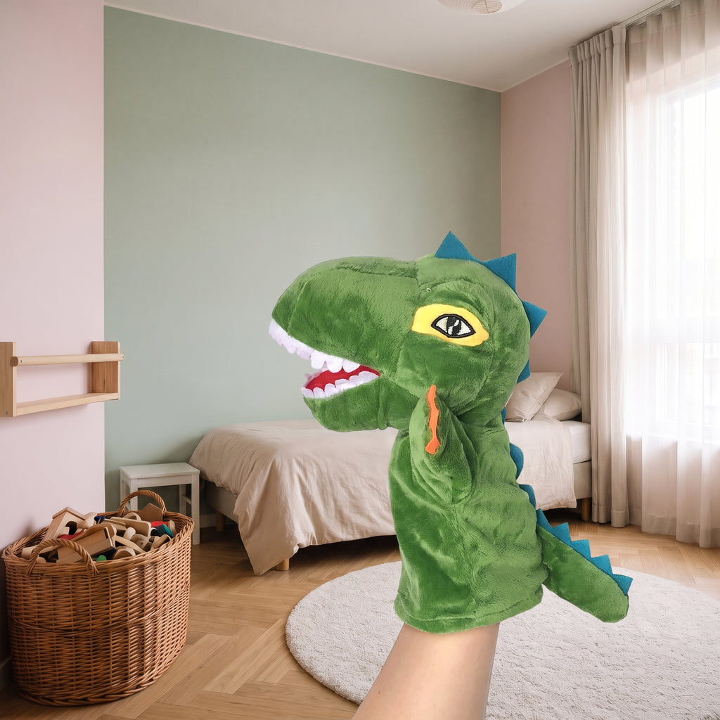 Marionnette à main dinosaure animée dans une chambre d’enfant