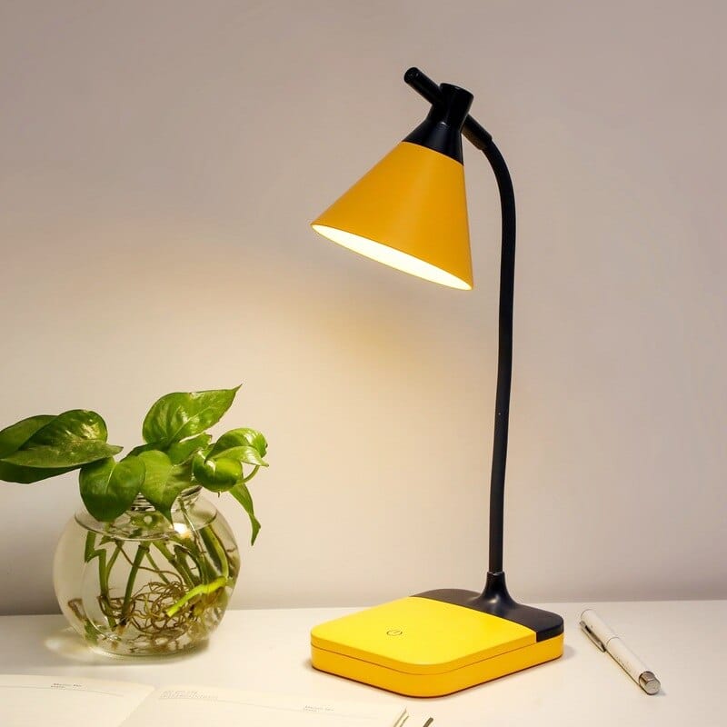 Lampe de bureau pliante créative et portable