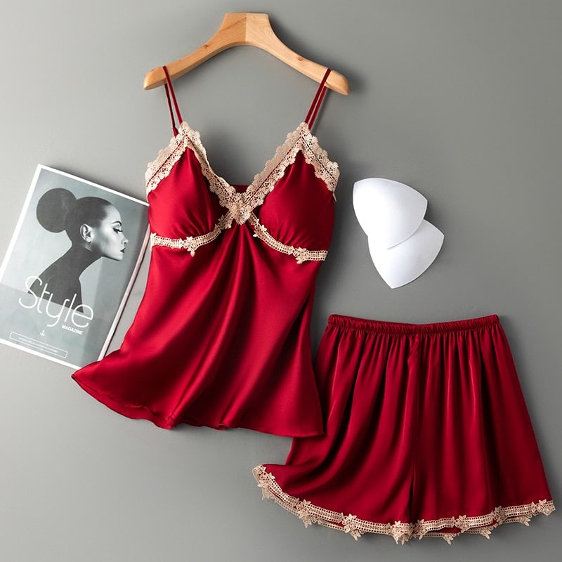 Pyjama d'été sensuel