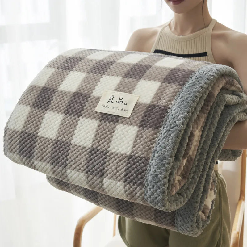 Grand plaid tricotée au crochet