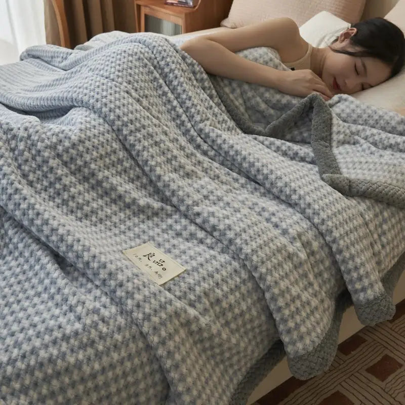 Grand plaid tricotée au crochet