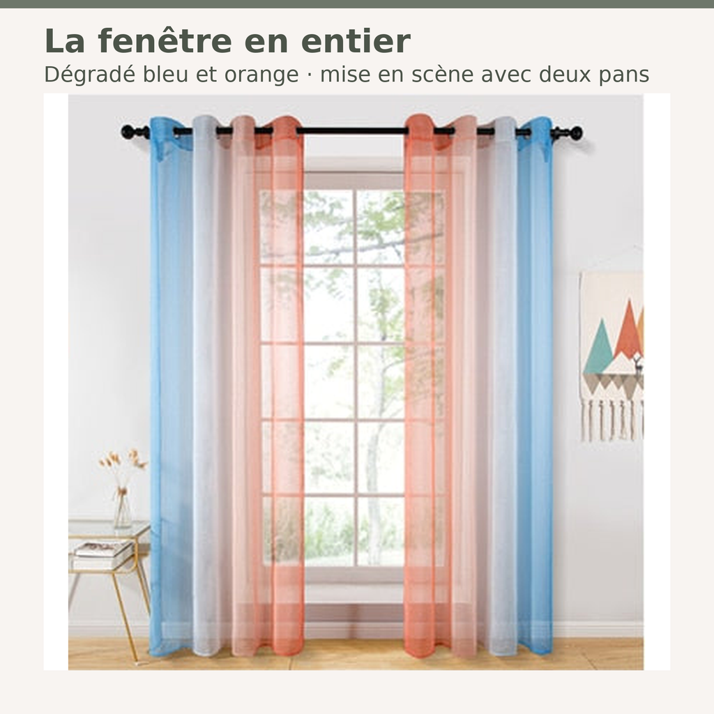 Rideau transparent dégradé bleu et orange devant une fenêtre entière, présenté avec deux pans