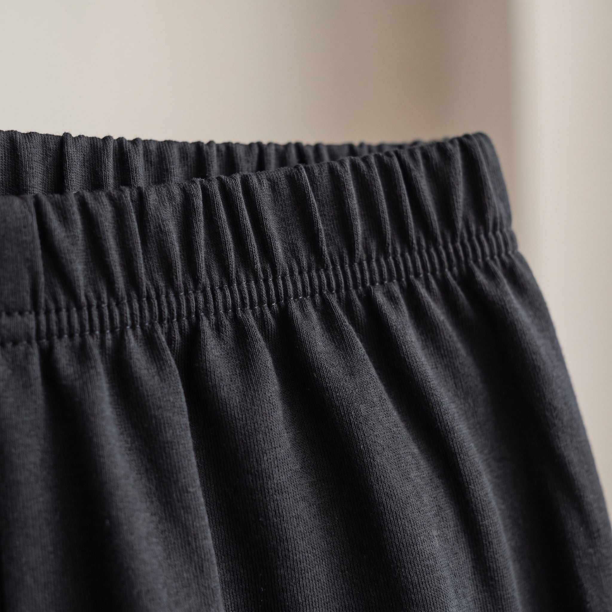 Ceinture elastiquee du pantalon de pyjama noir Image