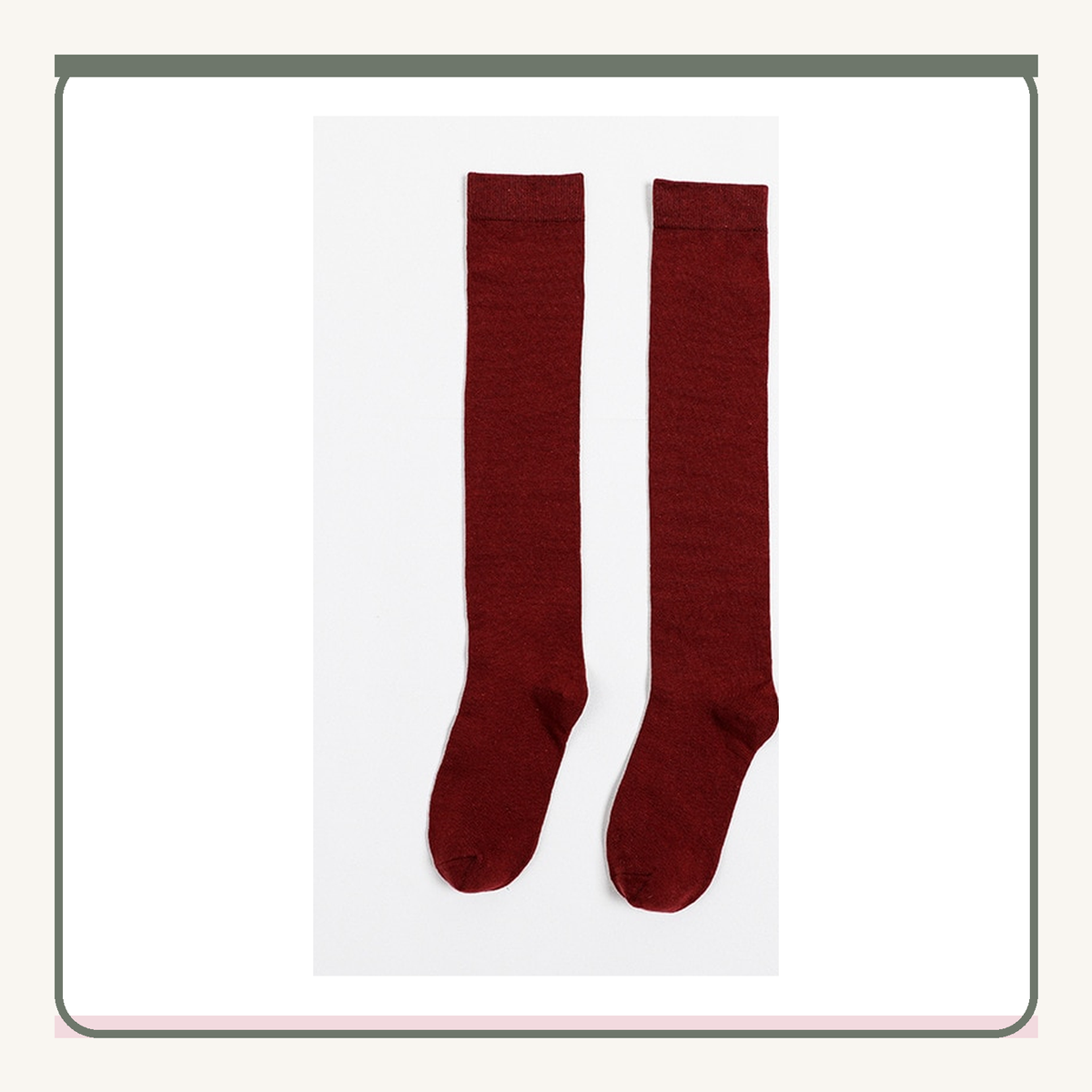 Paire de chaussettes hautes rouges unies vue de face