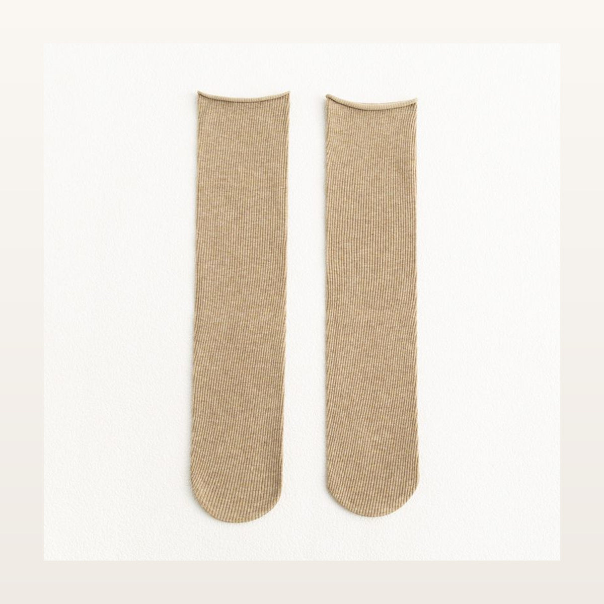 Paire de chaussettes longues unies kaki à maille côtelée