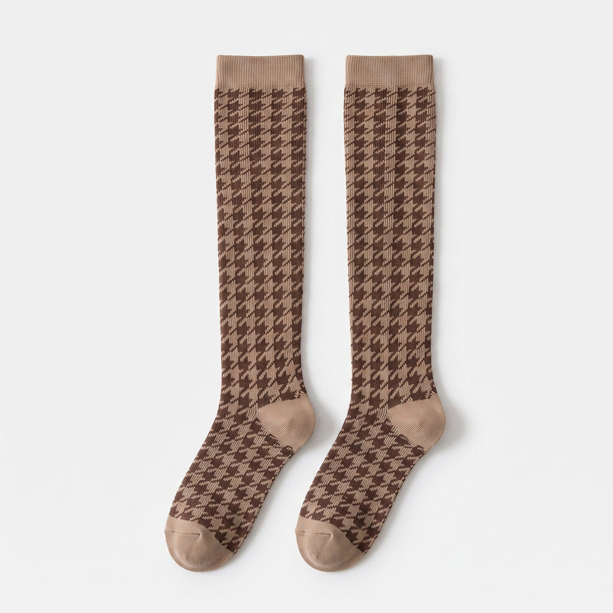 Paire de chaussettes marron à motif pied-de-poule Image