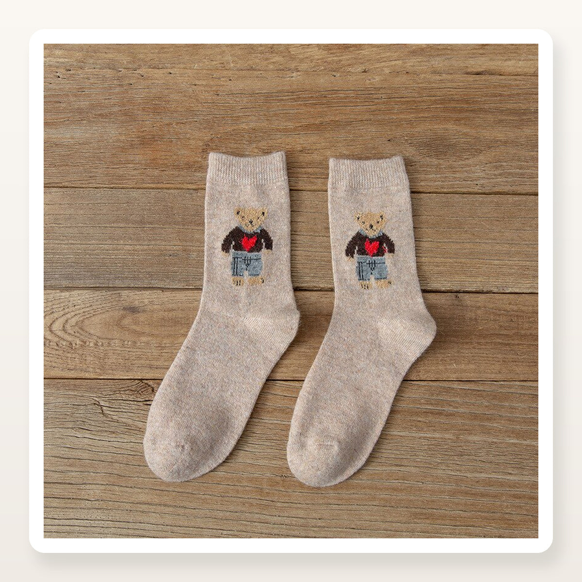 Paire de chaussettes beiges à motif ourson