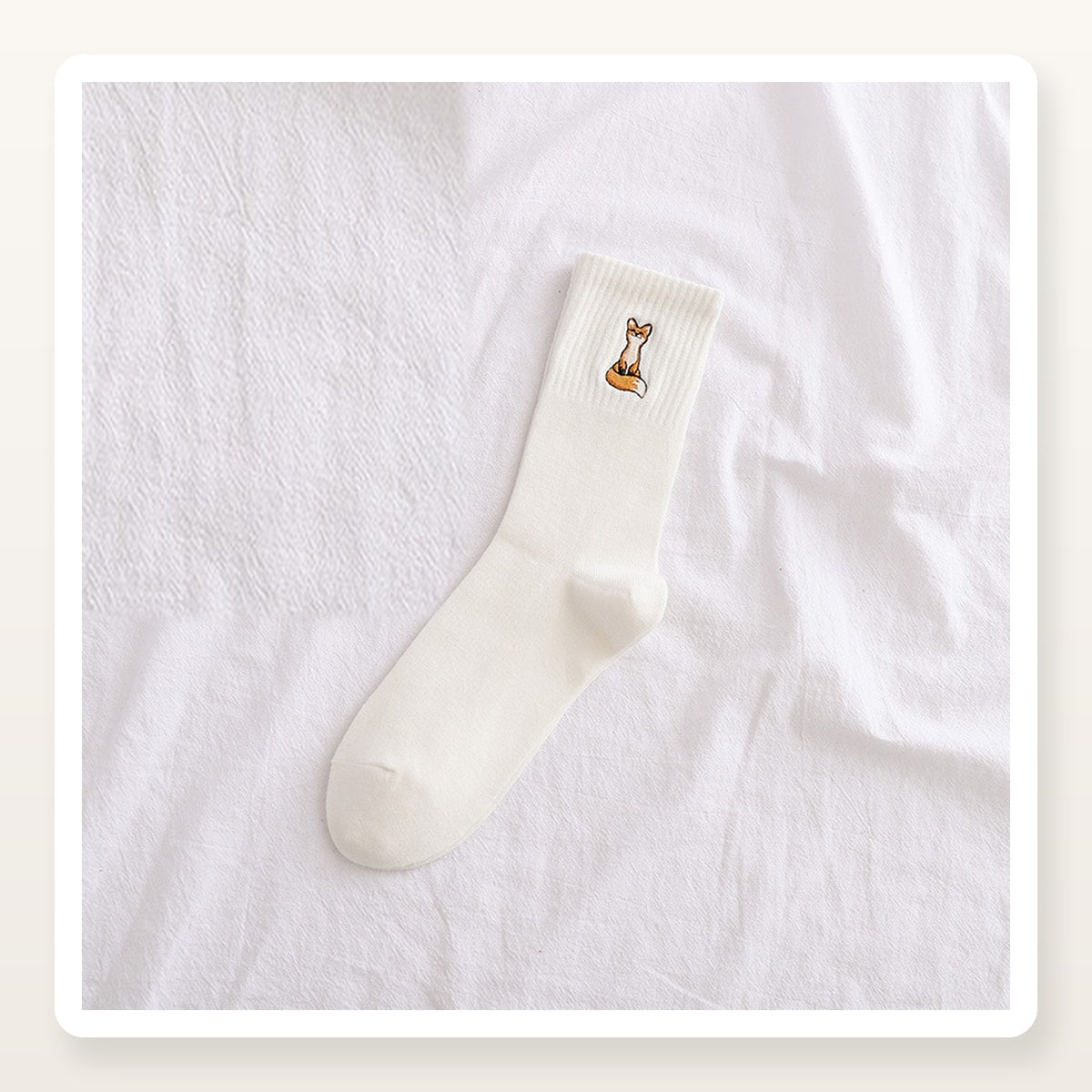 Chaussette blanche en coton à renard brodé