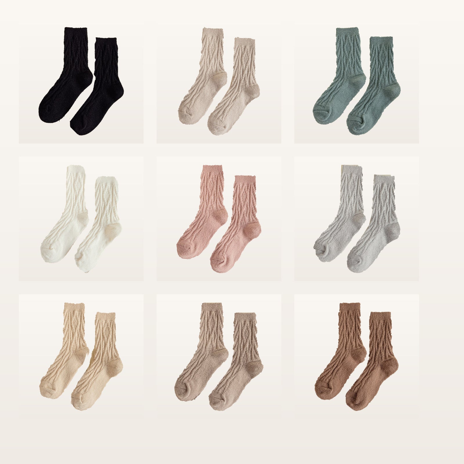 Les neuf coloris des chaussettes tricotées pour femme Image