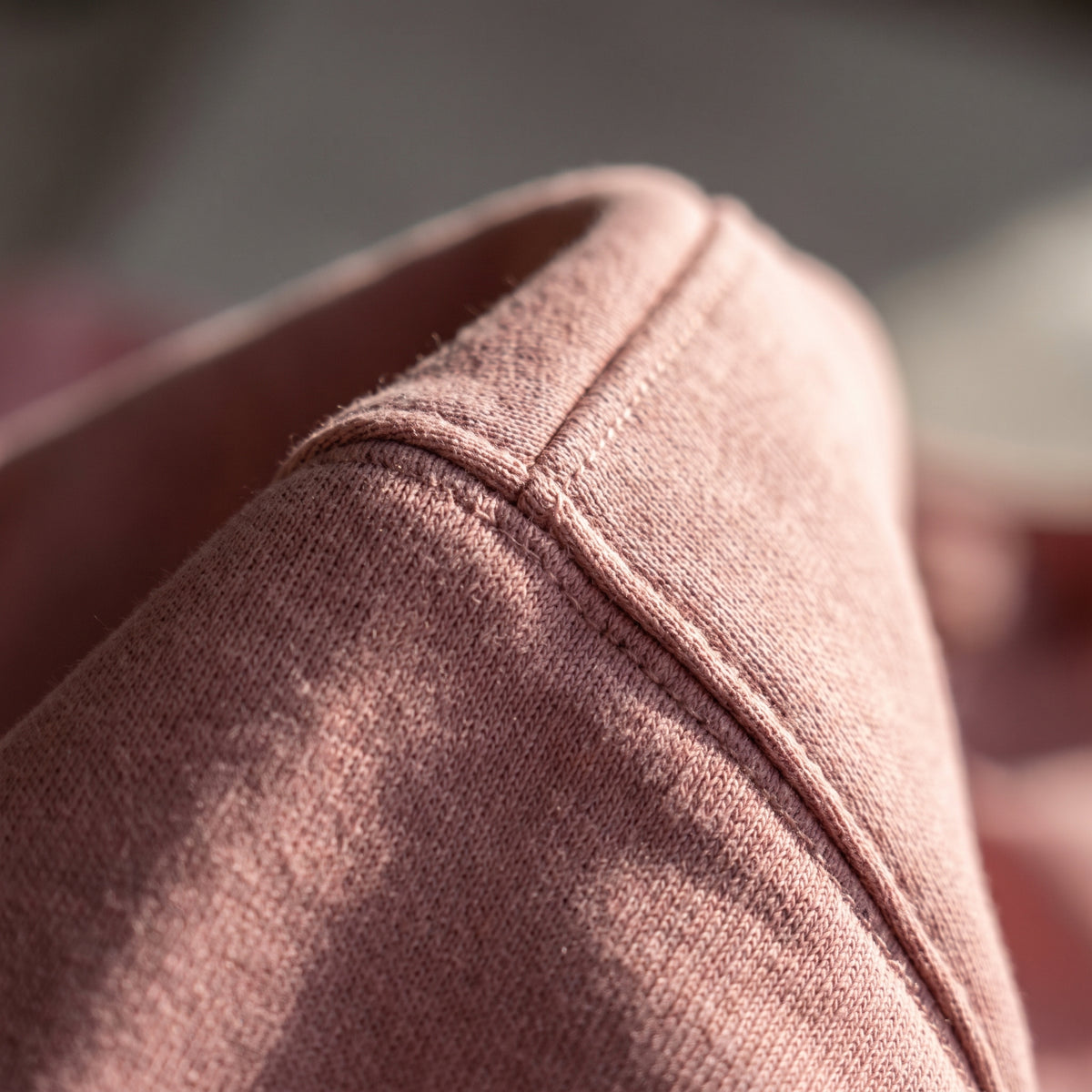 Jersey épais et couture d'épaule du sweat Image