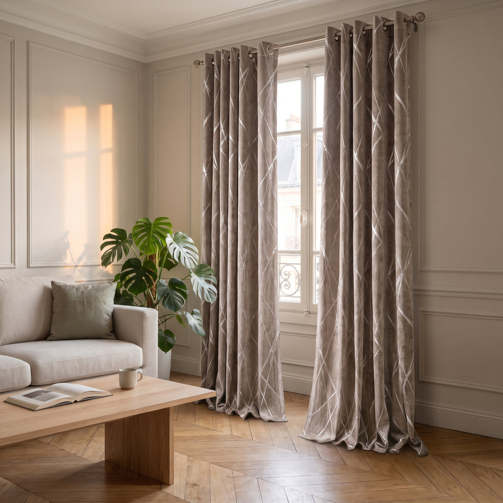 Rideau moderne et doux avec motif brillant Beige