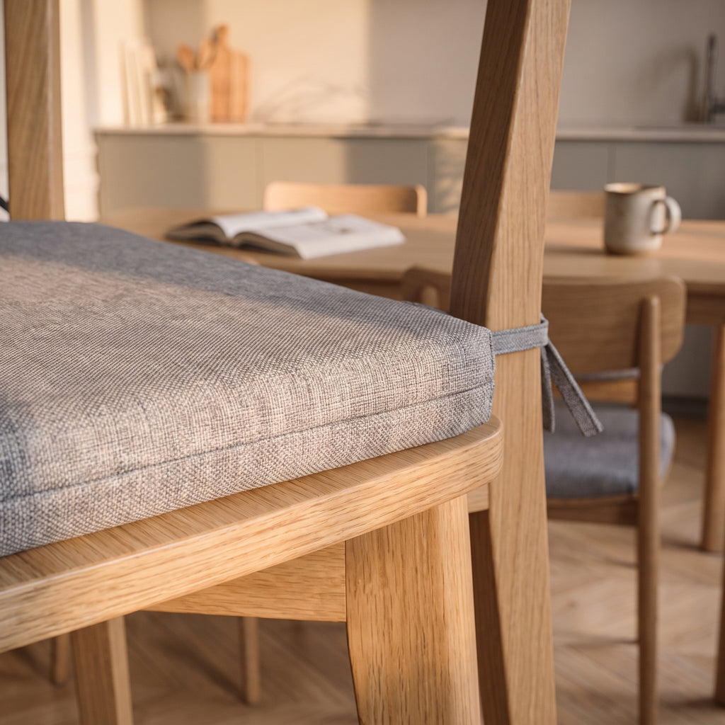 Detail du tissage, de la couture et de l epaisseur du coussin