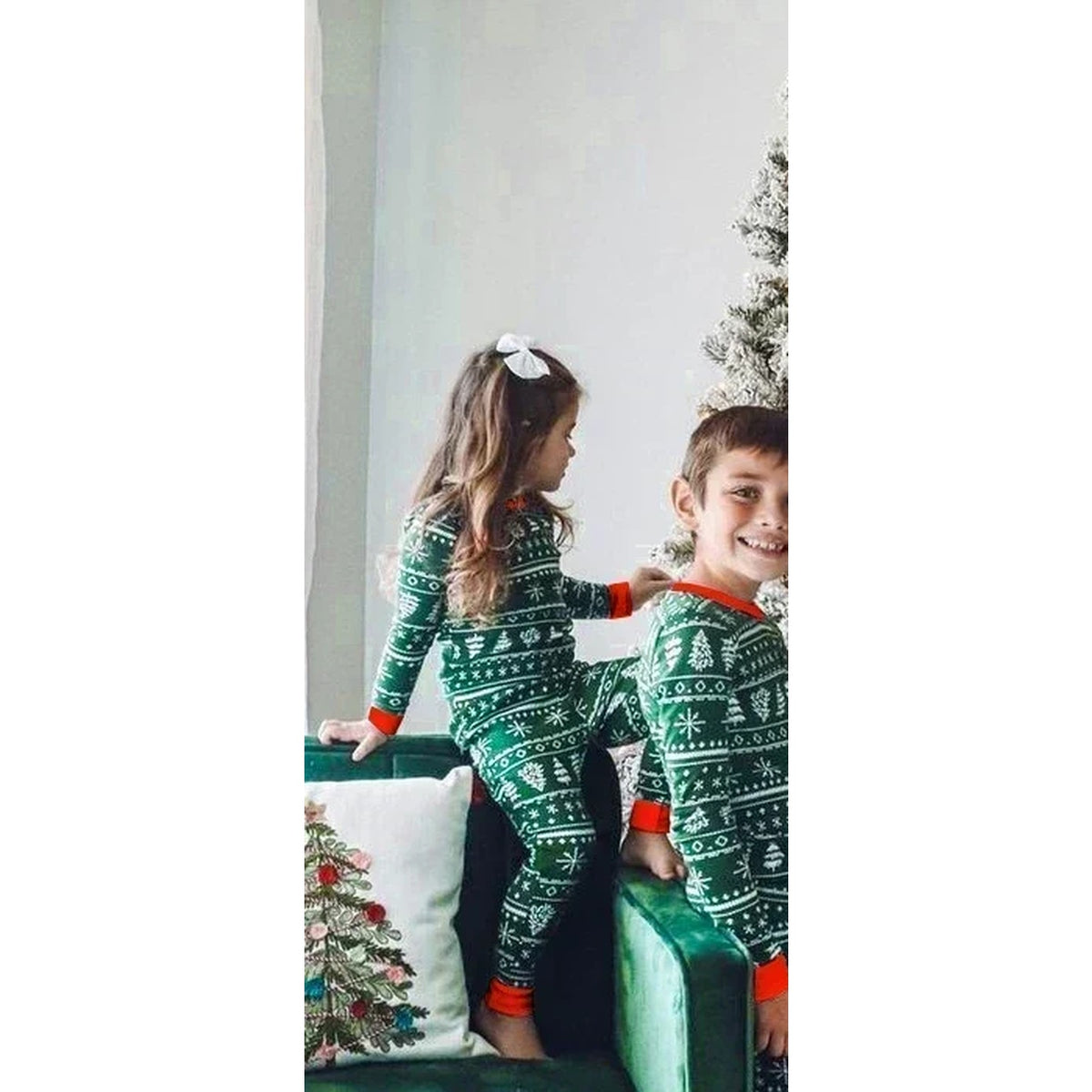 Format enfant du pyjama de Noël familial