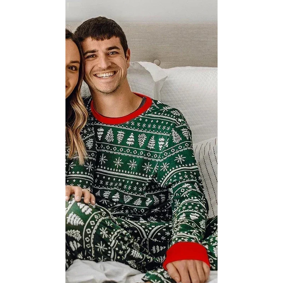 Format homme du pyjama de Noël familial