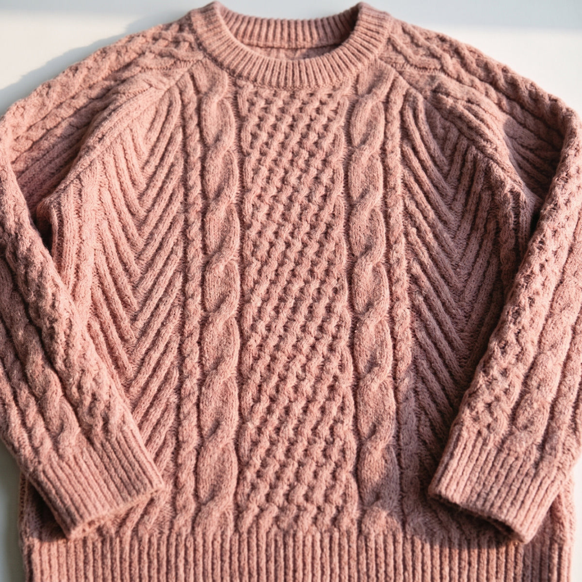 Détail de la maille polaire torsadée du pyjama femme, nid d'abeille et chevrons
