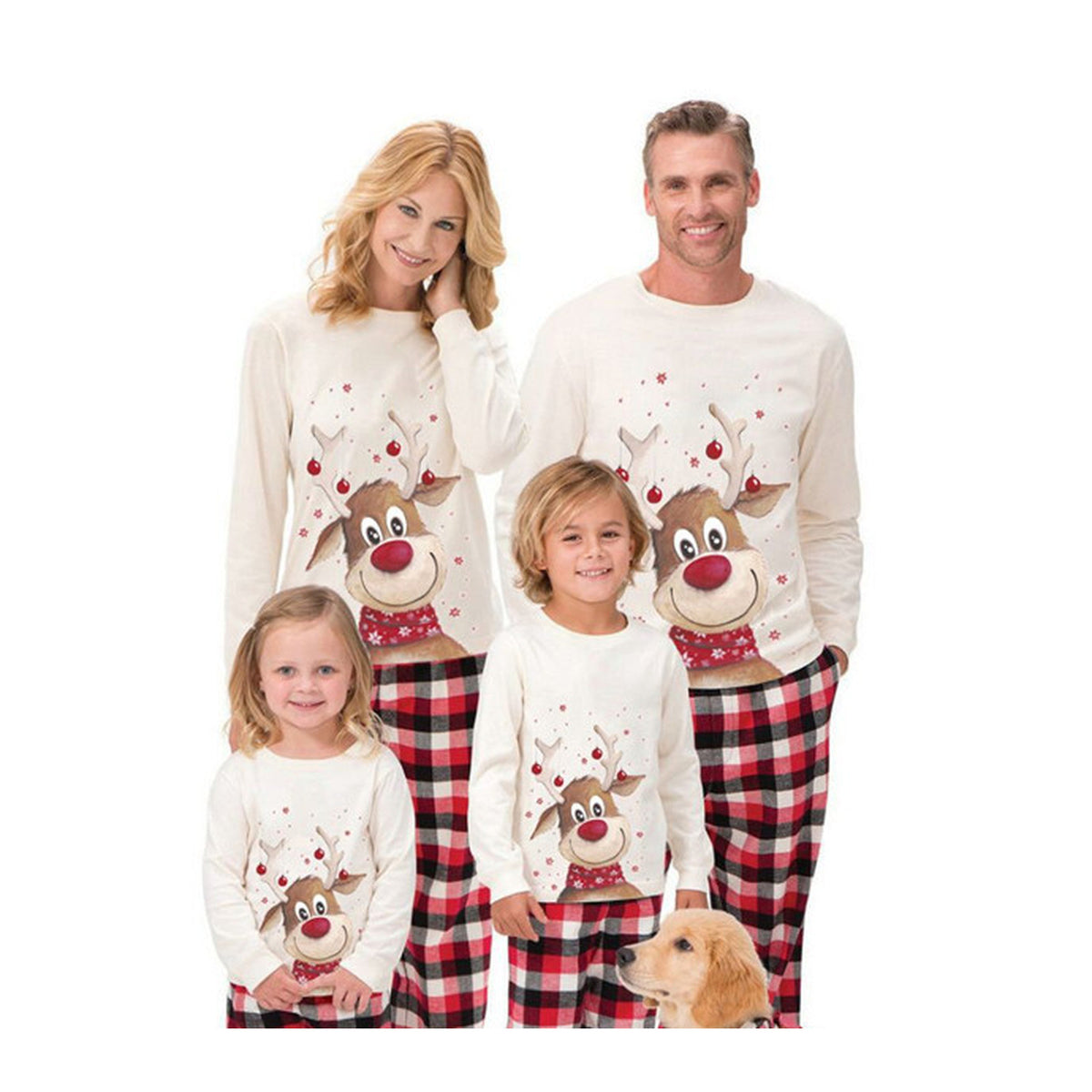 Parents et enfants en pyjamas de Noël renne assortis