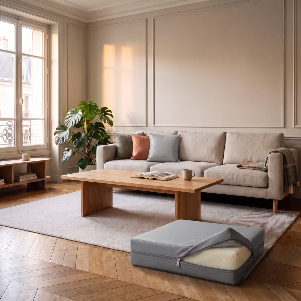 Coussin de sol gris clair en simili cuir