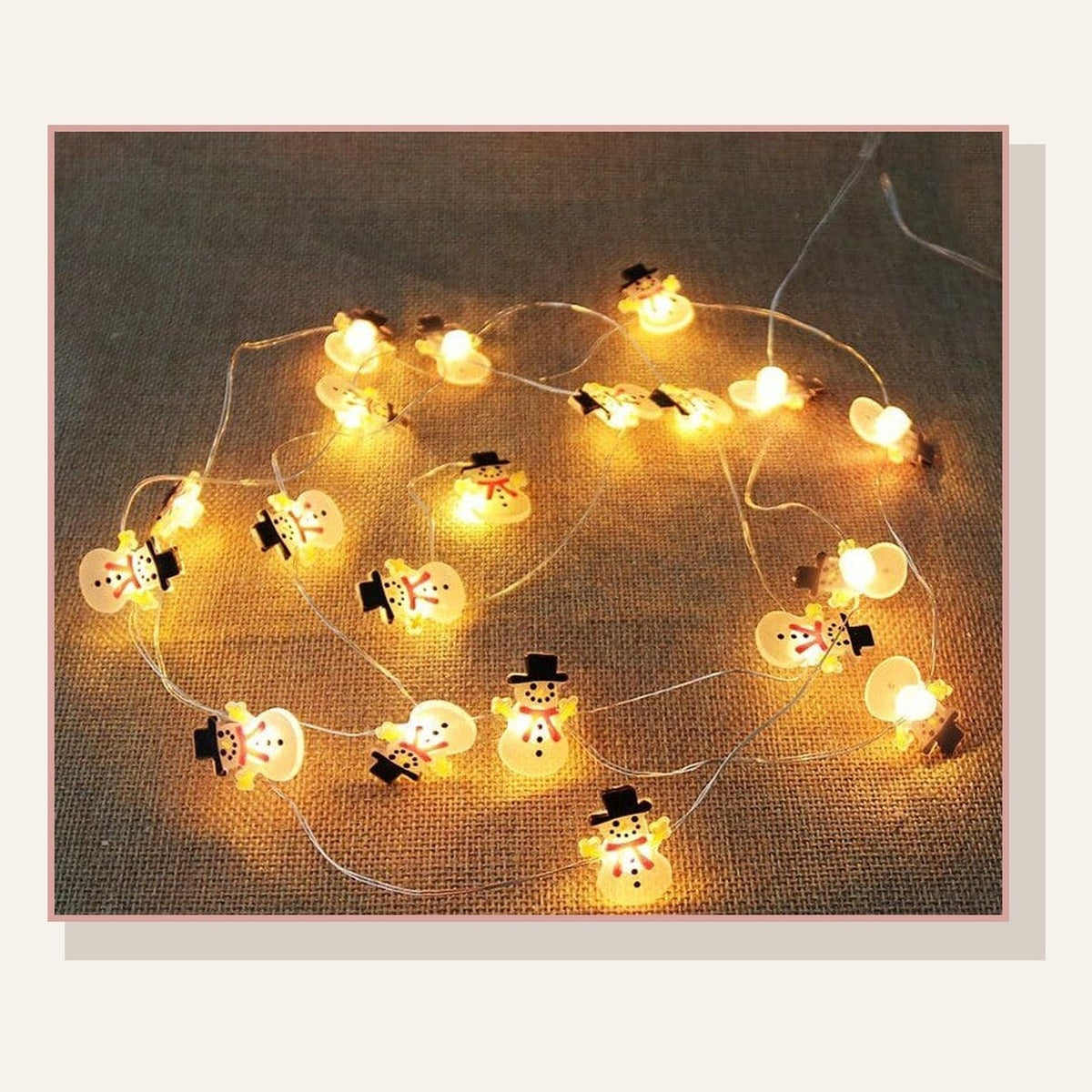 Guirlande lumineuse de Noël, modèle bonhommes de neige