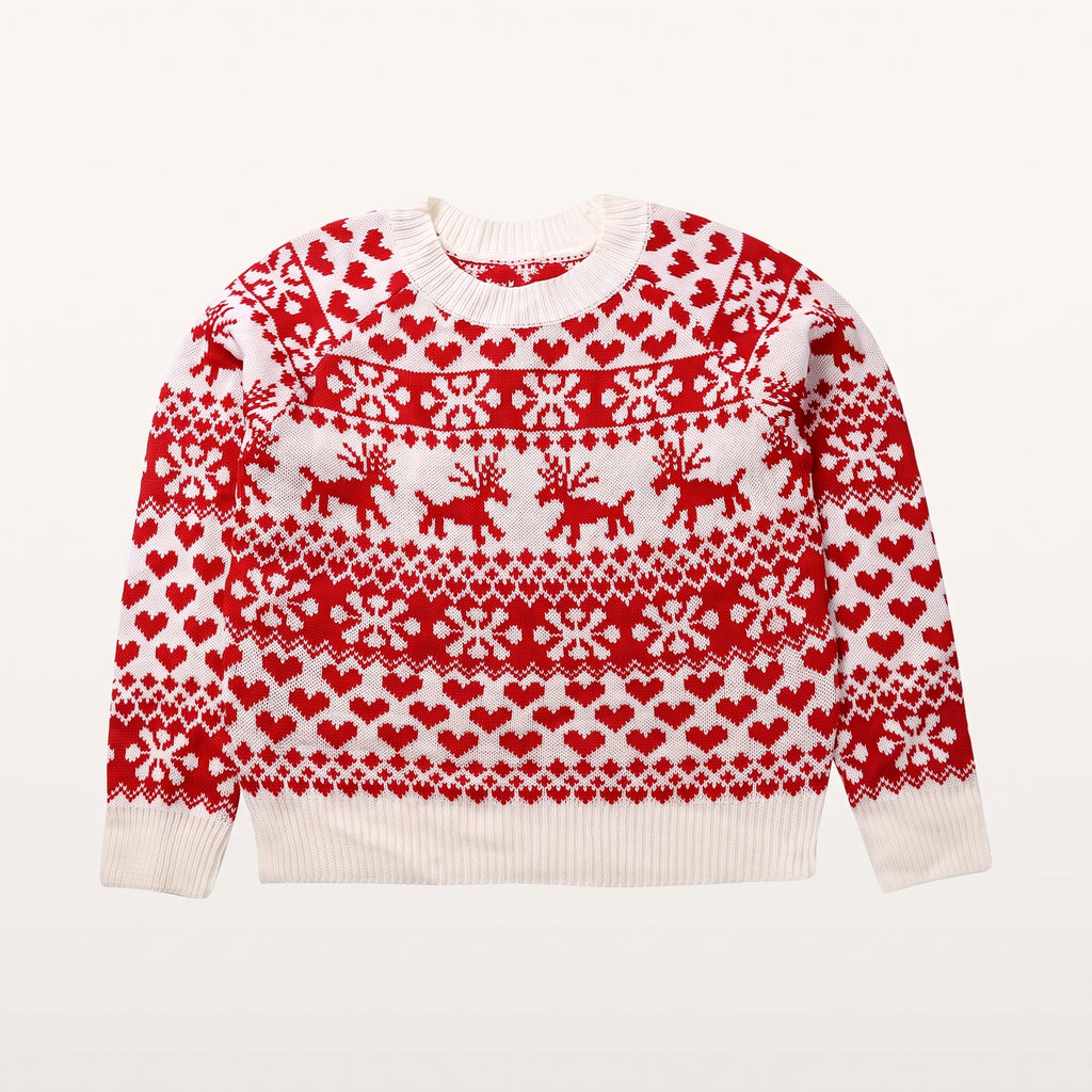 Pull de Noël femme blanc sur mannequin invisible et fond uni