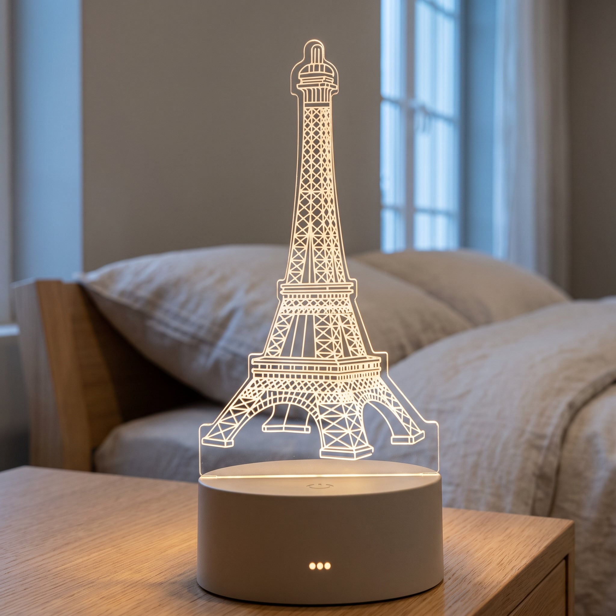 Lampe veilleuse 3D en acrylique motif paris dans un intérieur chaleureux Image