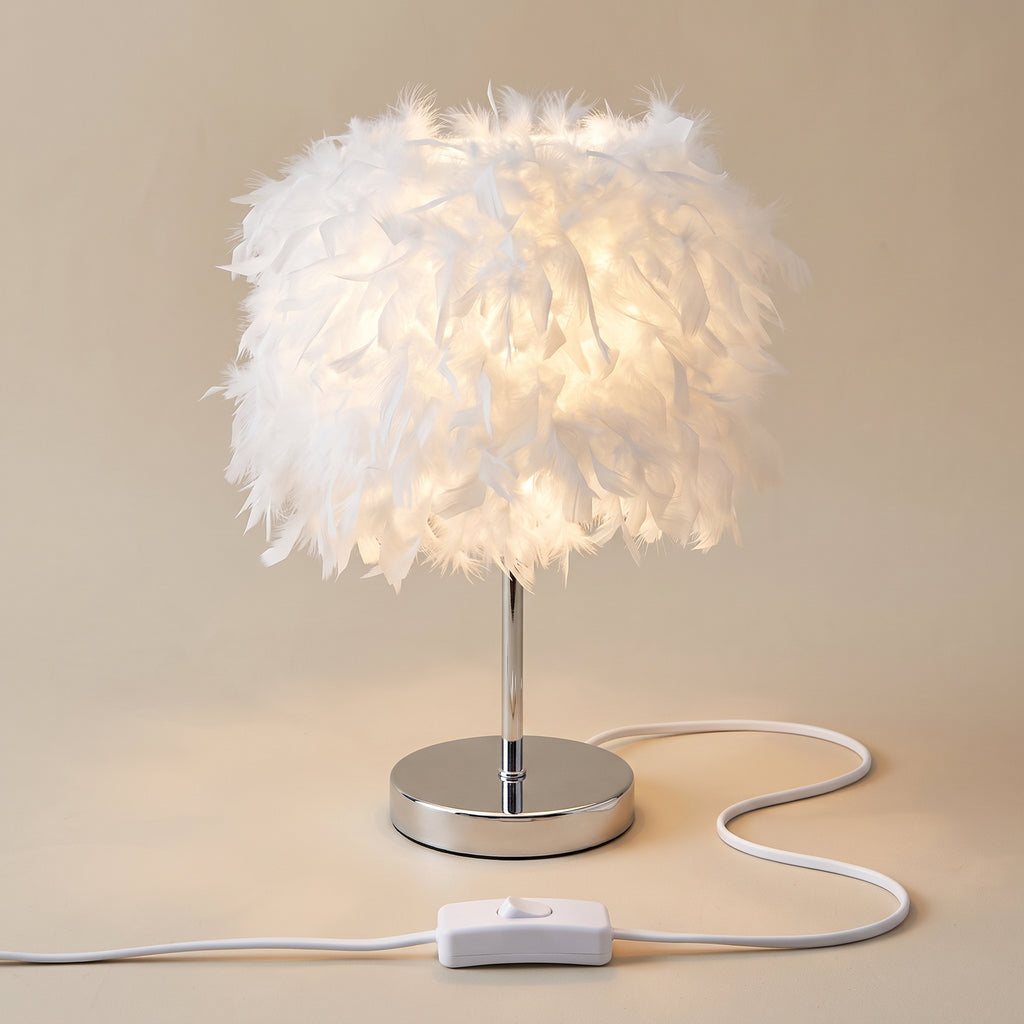 Lampe de table à plumes blanche avec son câble et son interrupteur
