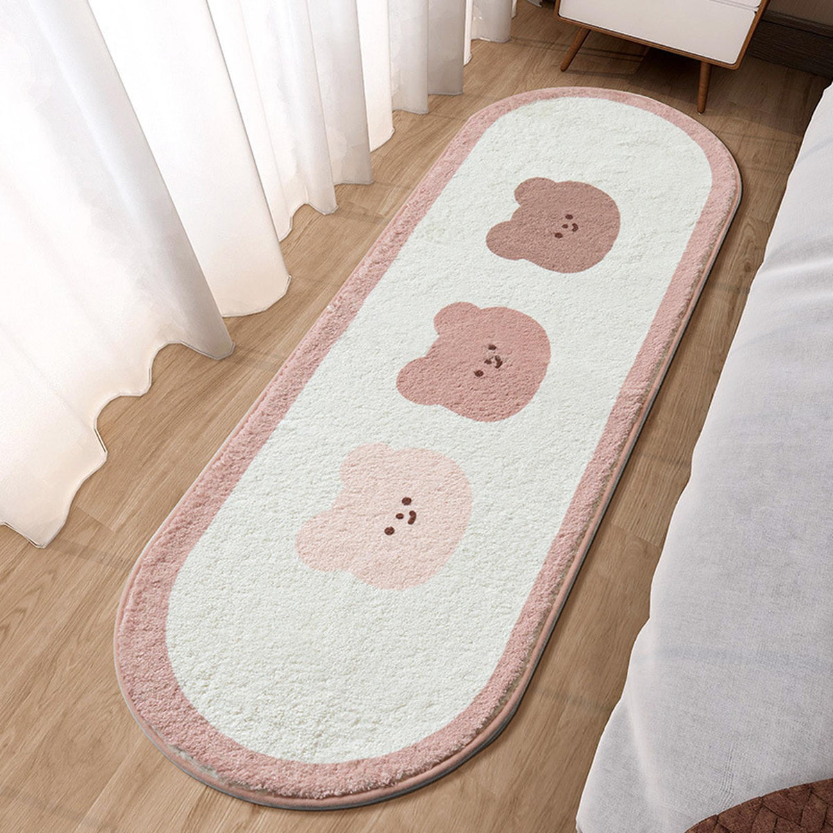 Tapis long beige à trois ours, du brun foncé au rose clair