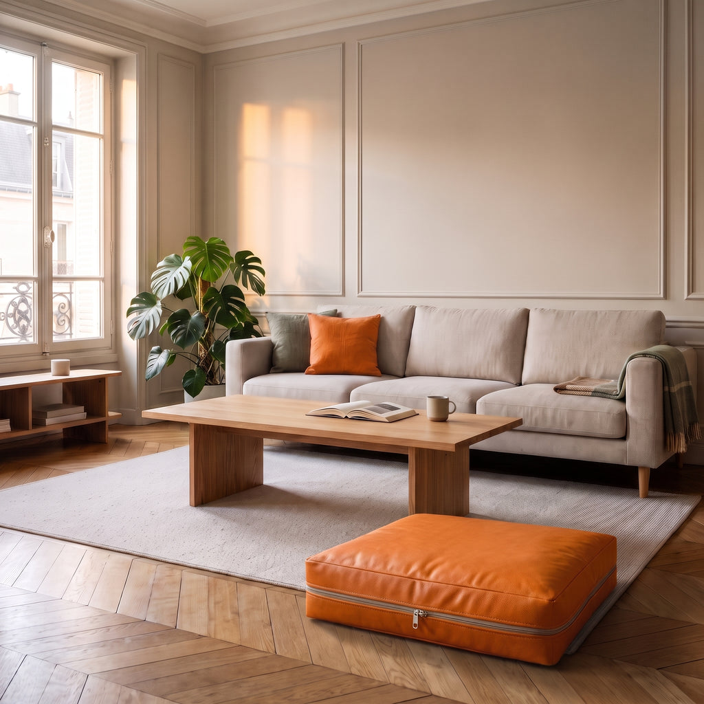 Coussin de sol orange en simili cuir