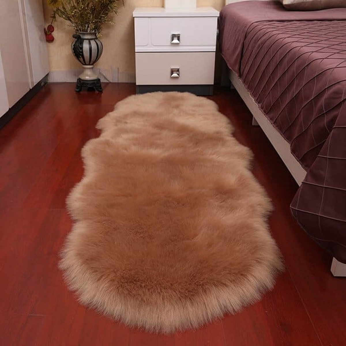 Tapis long effet fourrure marron