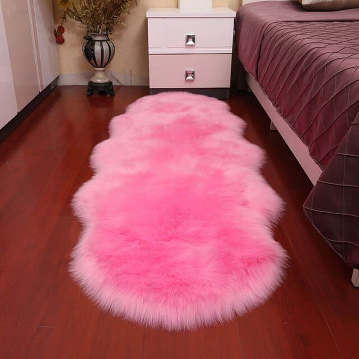 Tapis long effet fourrure rose fuchsia