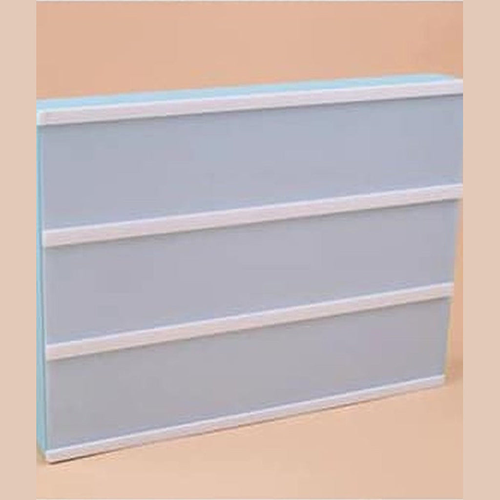 Boite lumineuse LED bleue avec ses lettres colorees