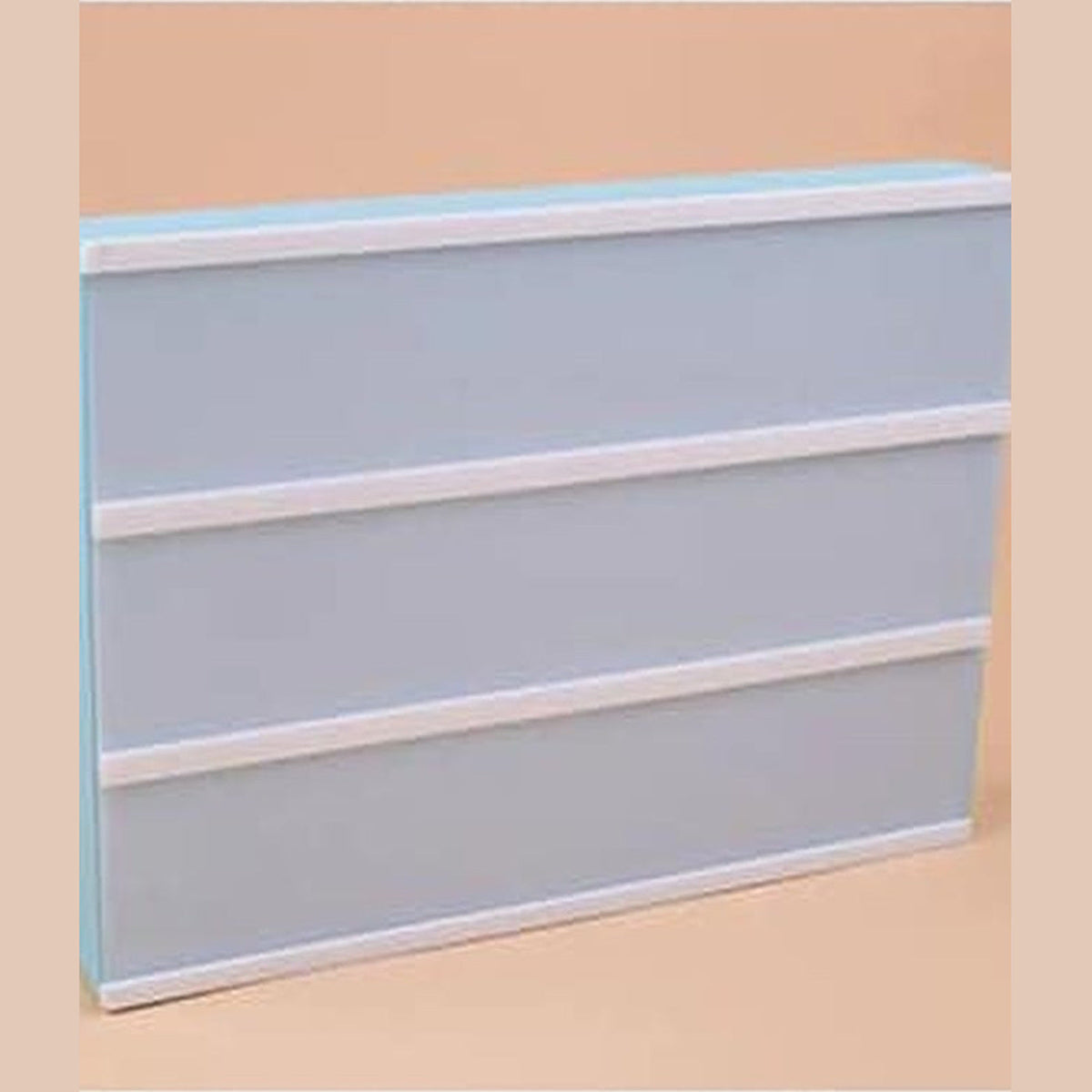 Boite lumineuse LED bleue avec ses lettres colorees