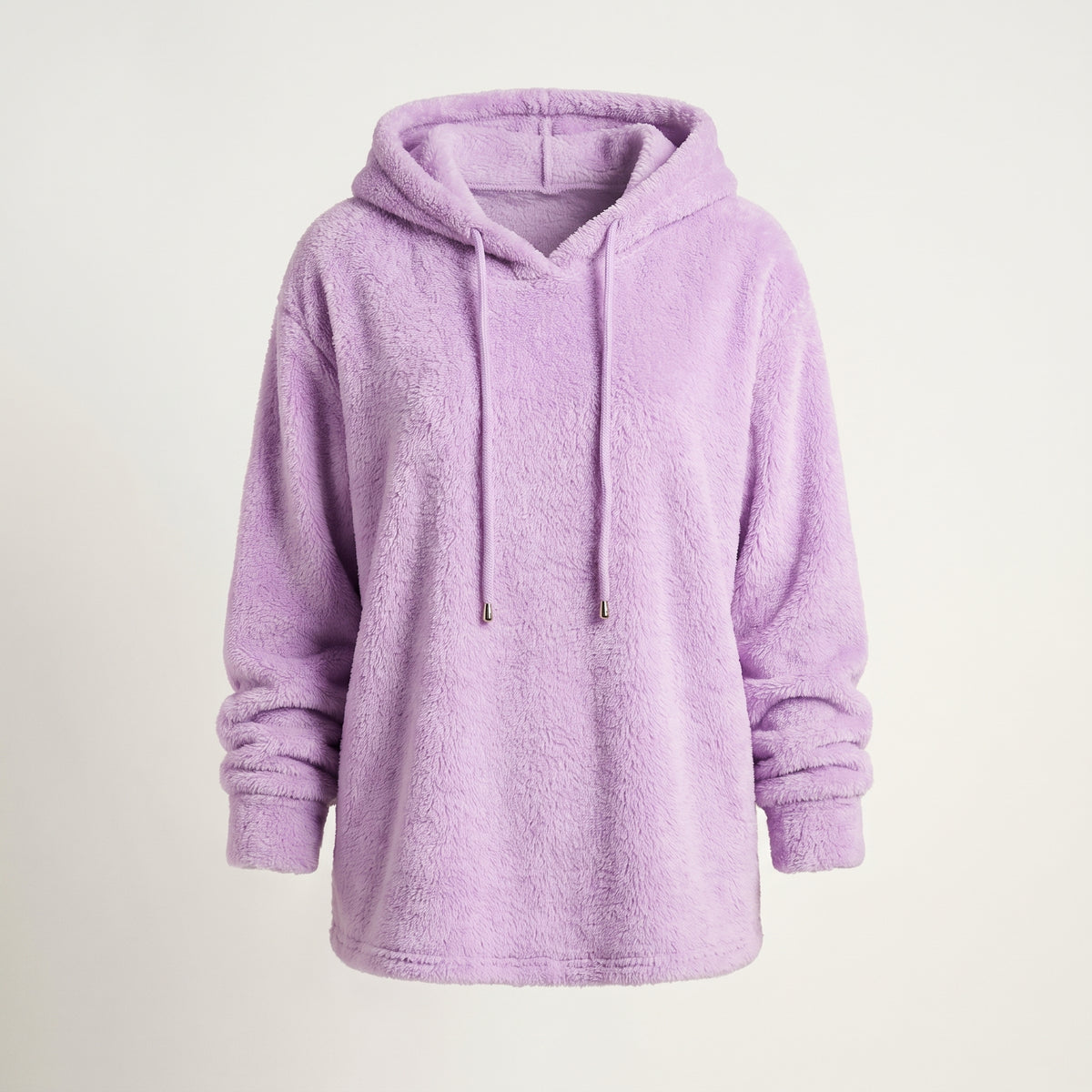 Pull long à capuche peluche violet présenté de face sur mannequin invisible