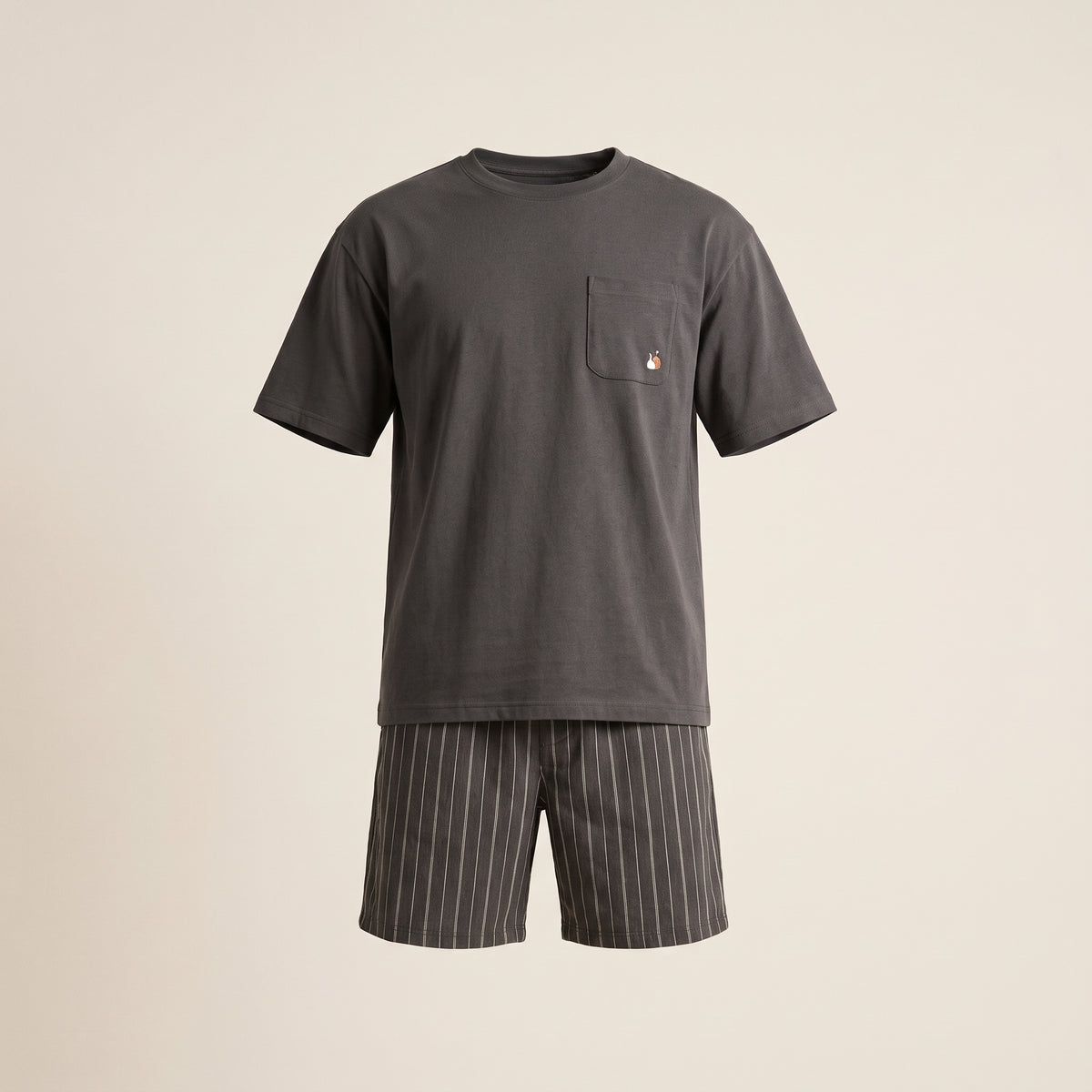 Vue ghost du pyjama d'été homme gris charbon avec short à fines rayures