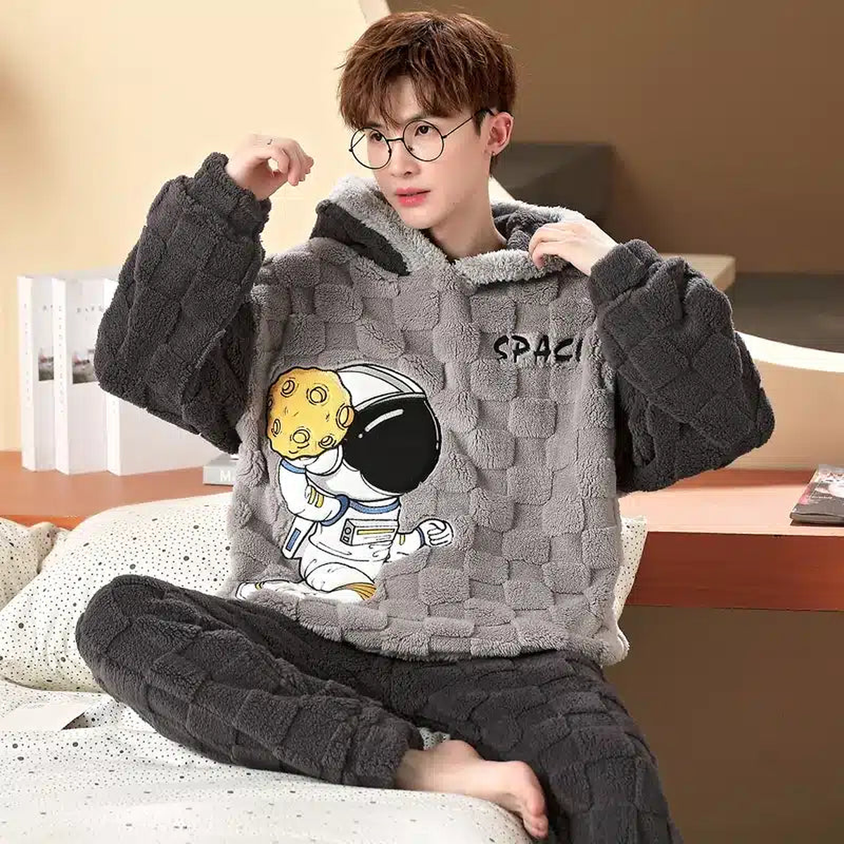 Pyjama pour homme avec capuche