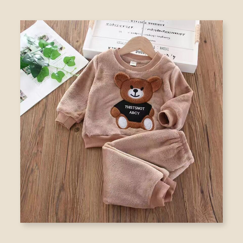 Ensemble pyjama bébé marron avec grand ourson appliqué sur le haut