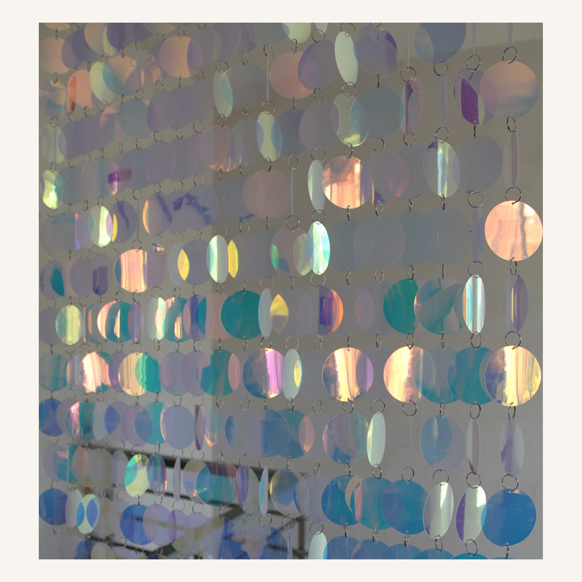 Rideau de fête à sequins ronds arc-en-ciel, modèle Rond arc-en-ciel