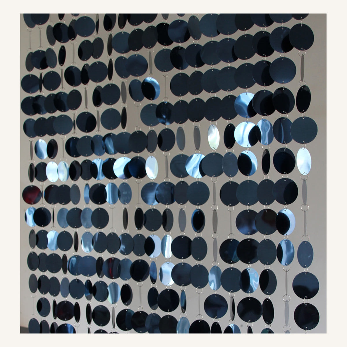 Rideau de fête à sequins ronds bleu foncé, modèle Rond bleu foncé