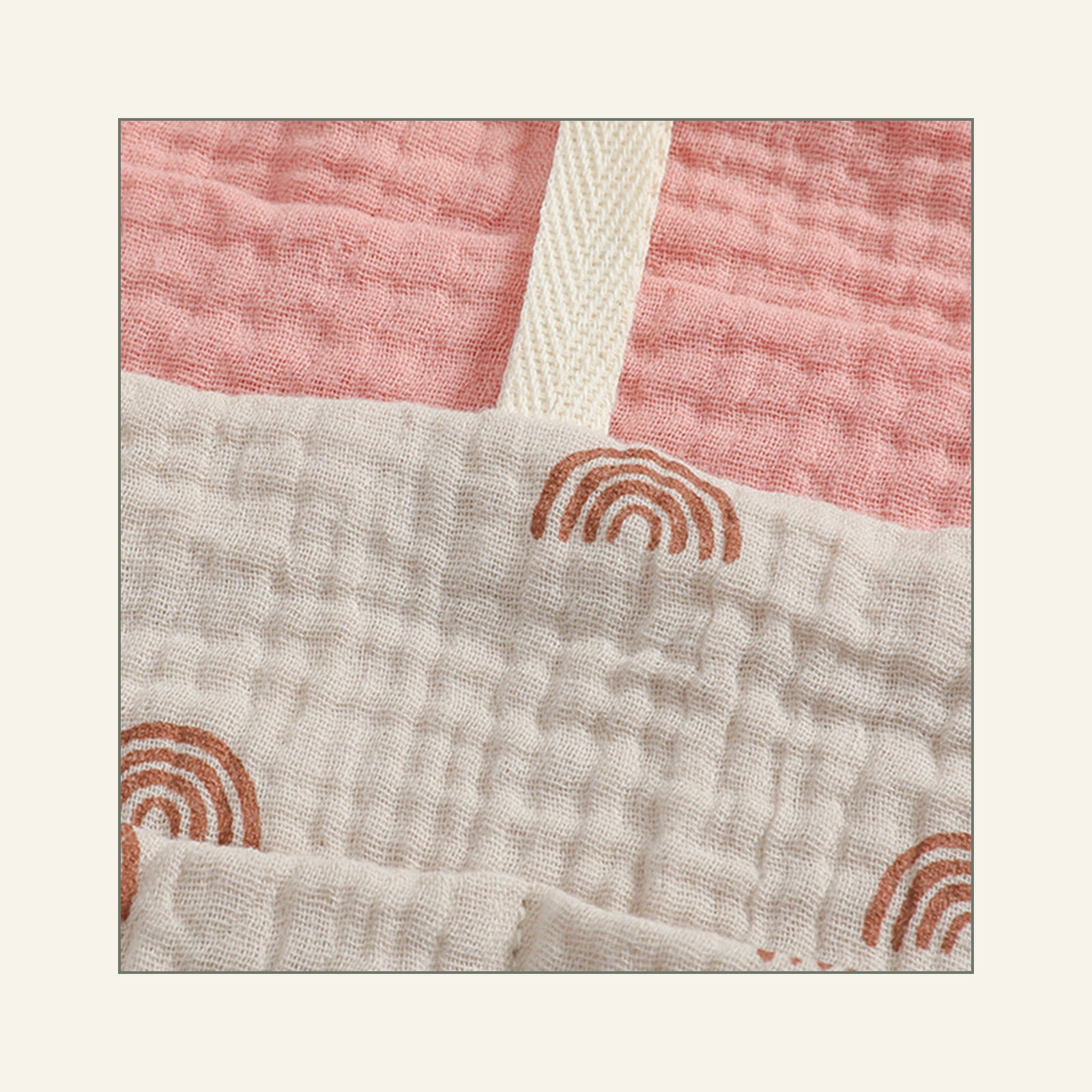 Détail de la gaze de coton et de la couture du sac à petits arcs Image