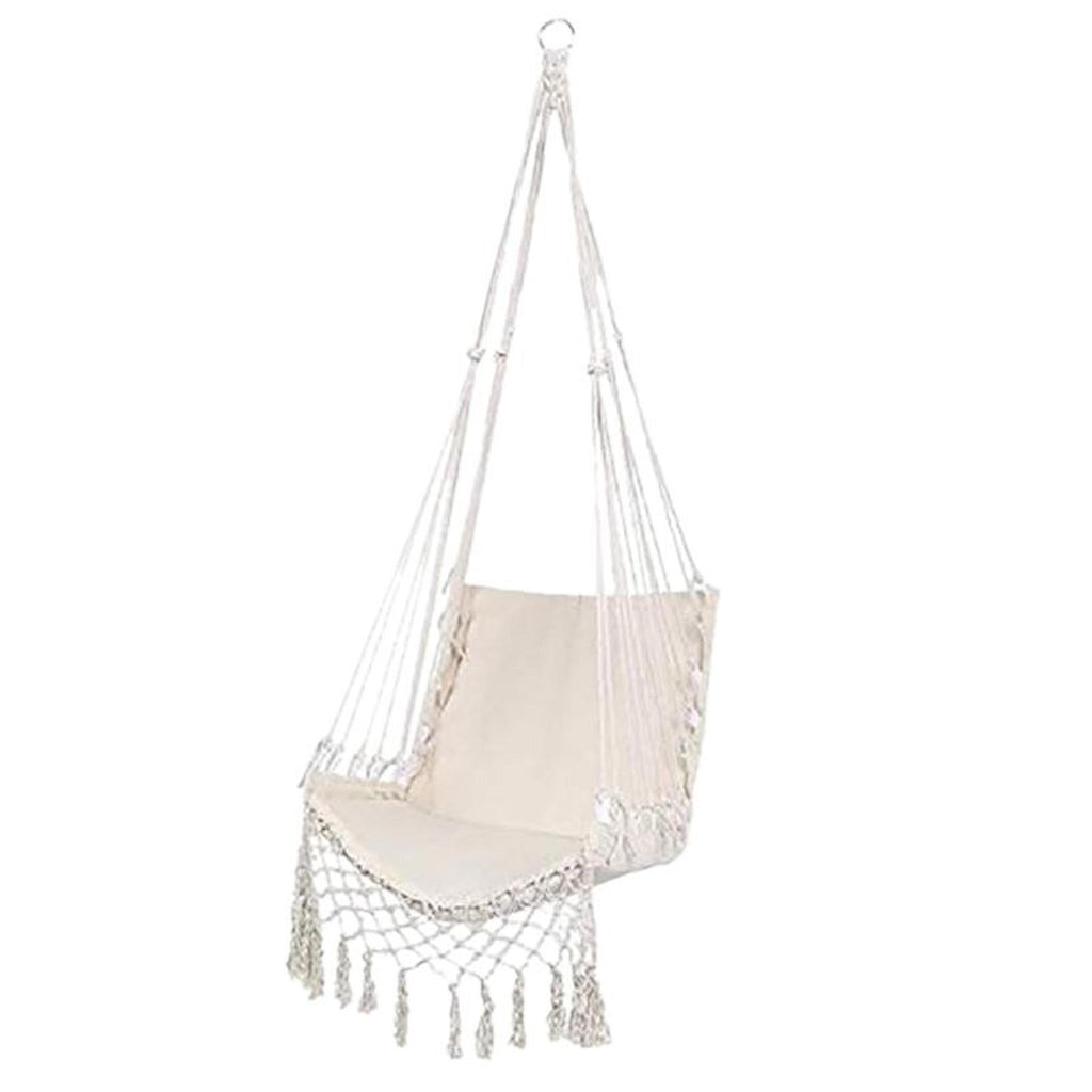 Gros plan du macramé en coton de la chaise hamac blanche