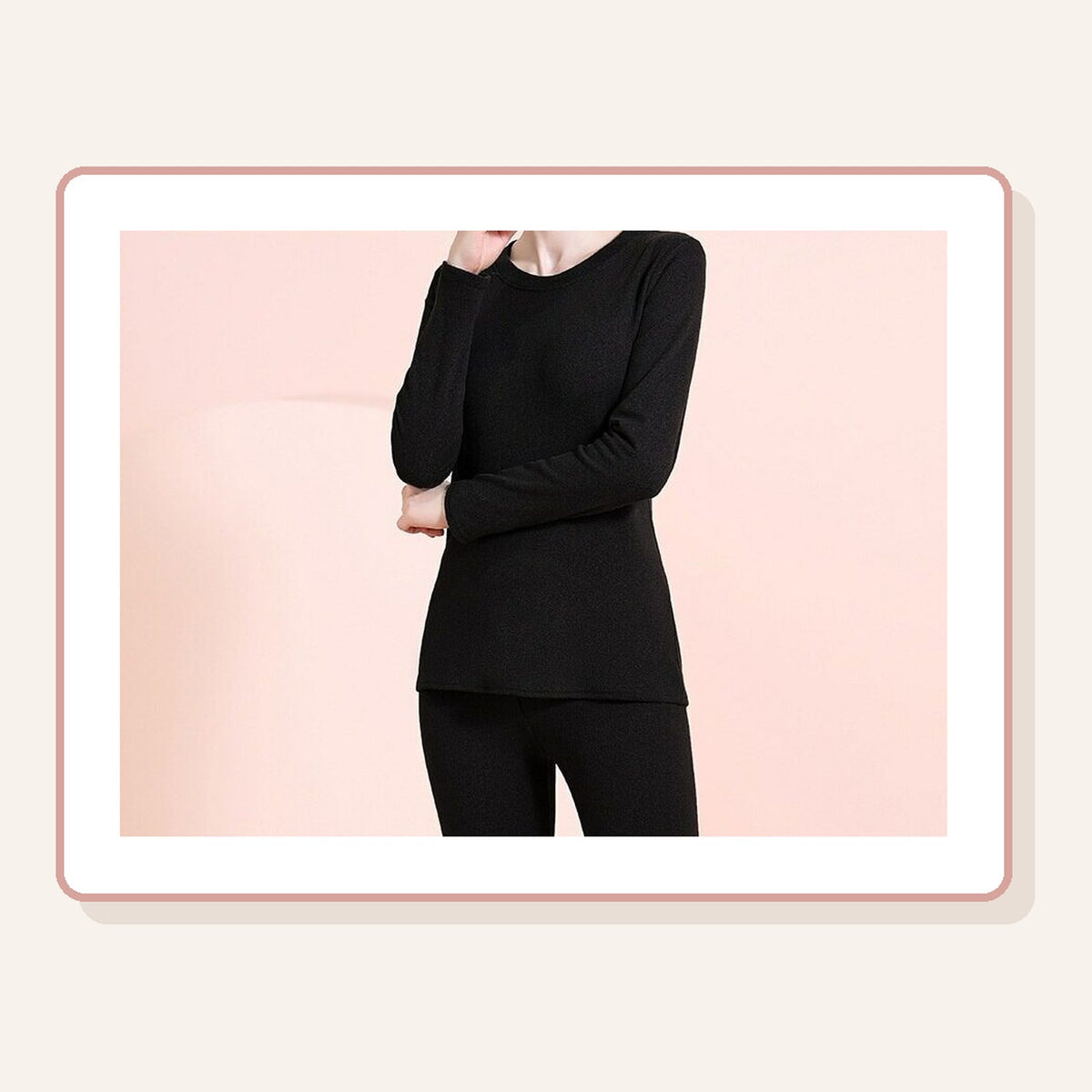 Sous-vêtement thermique femme col rond noir, haut manches longues et pantalon assorti