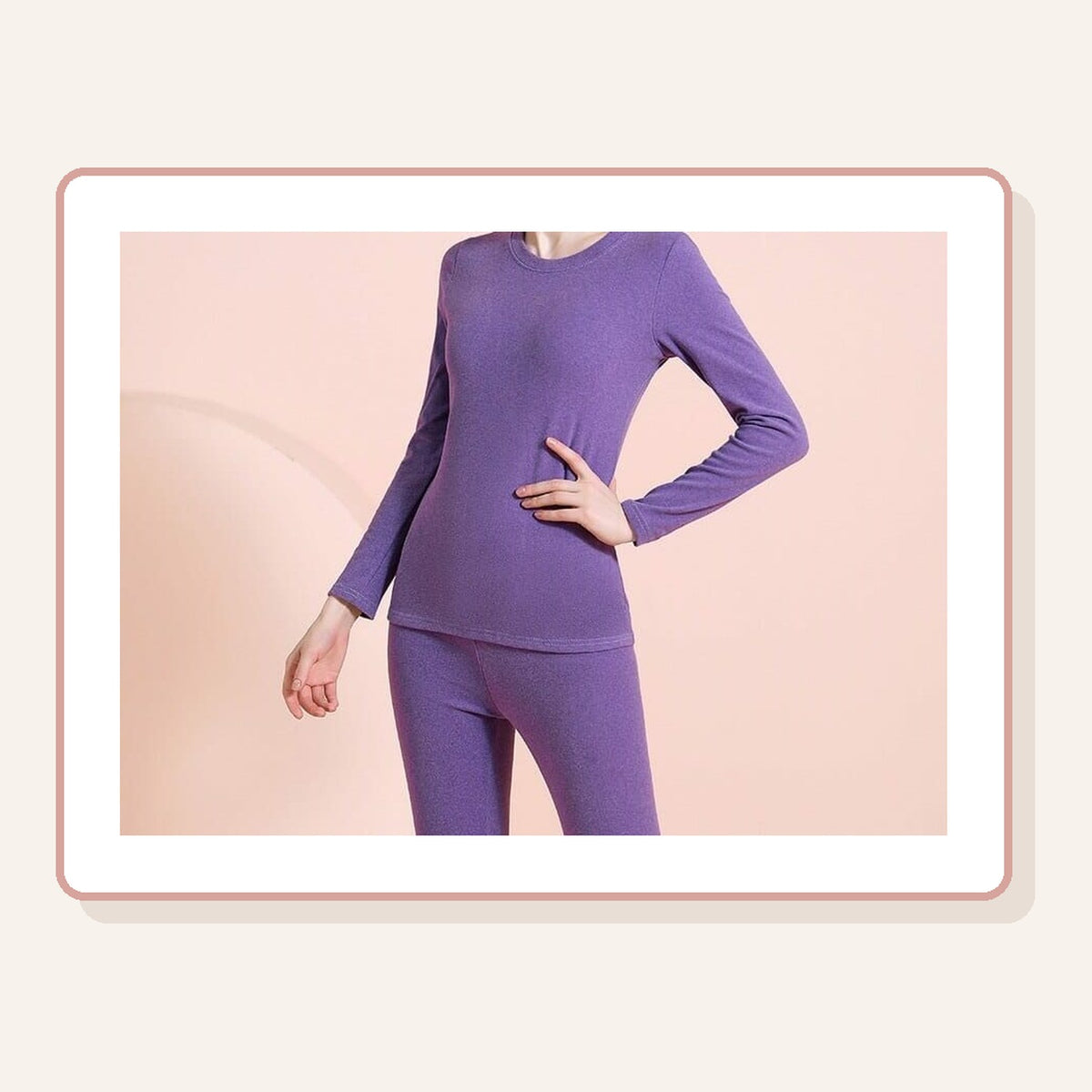 Sous-vêtement thermique femme col rond violet, haut manches longues et pantalon assorti