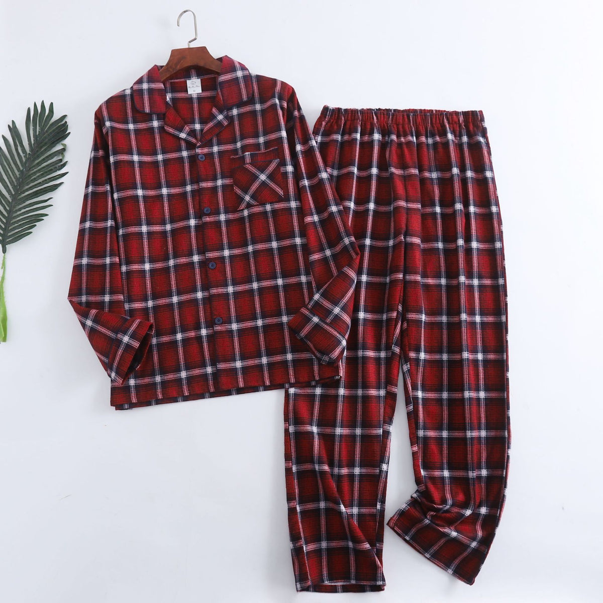 Pyjama homme en coton à carreaux bordeaux et blanc, motif numéro 9