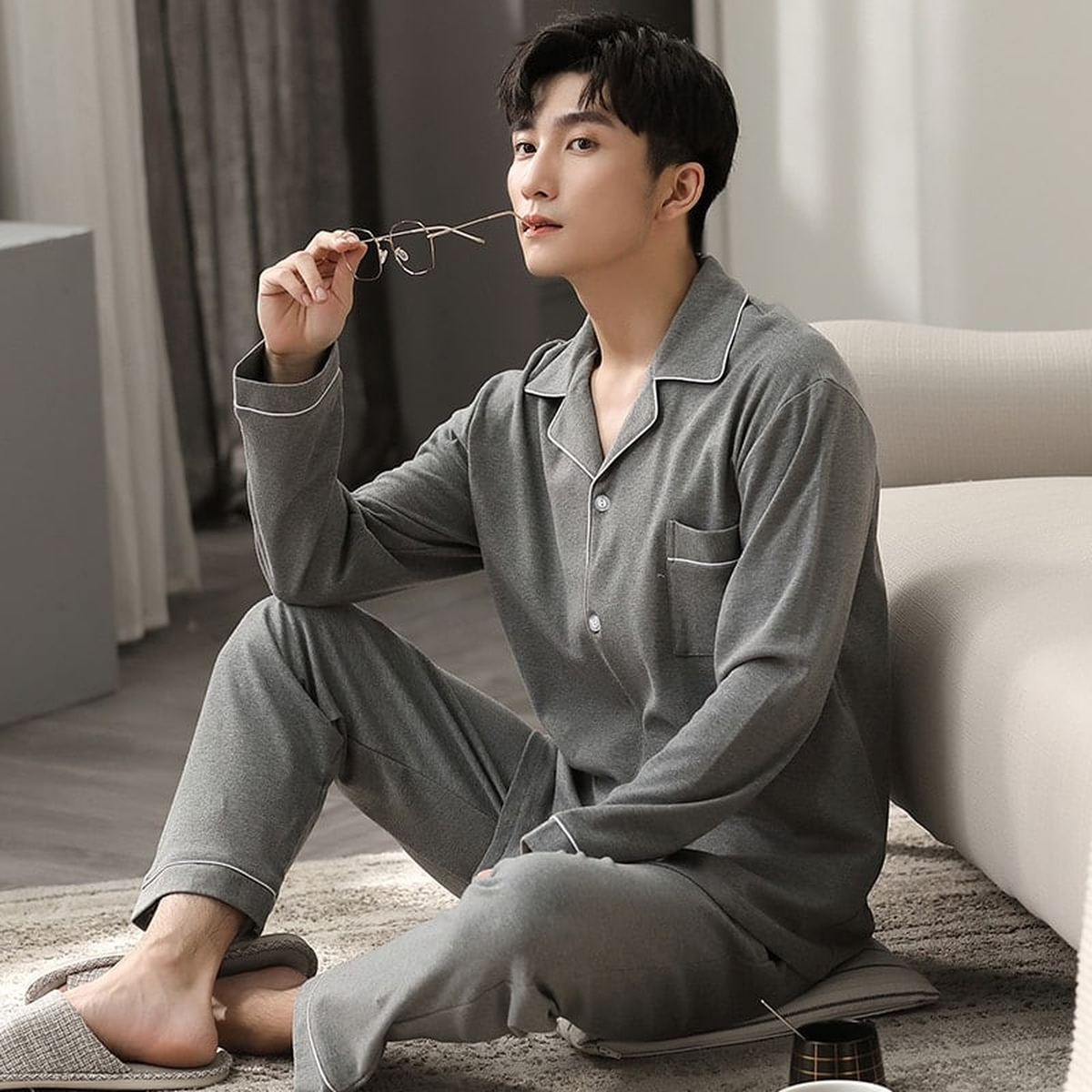 Pyjama uni en coton pour homme, col tailleur, coloris taupe