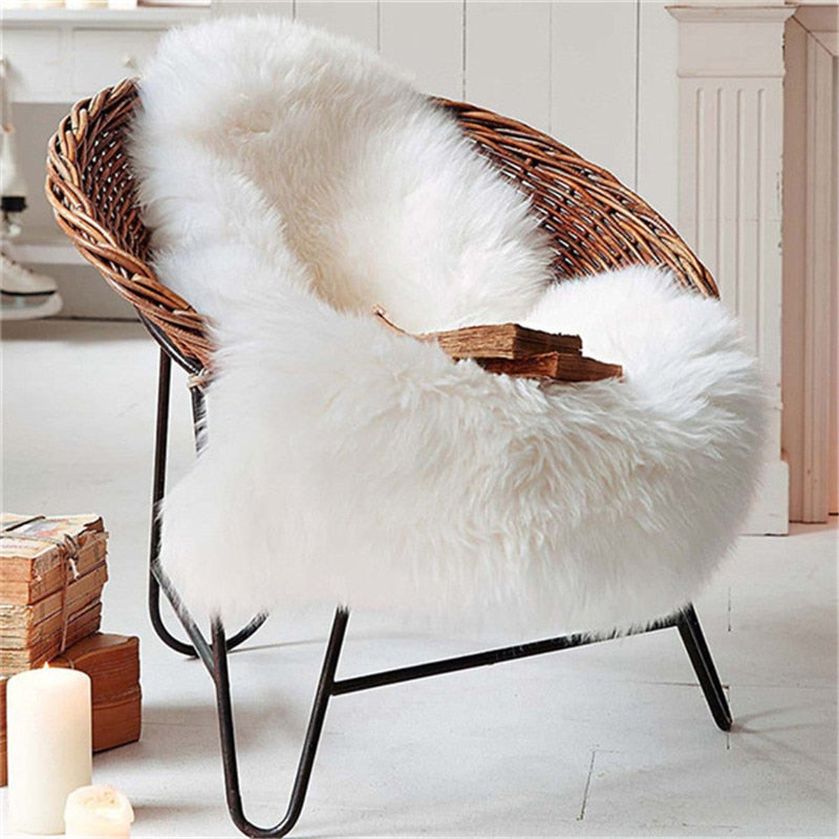Tapis peau blanche en fausse fourrure, vue 2