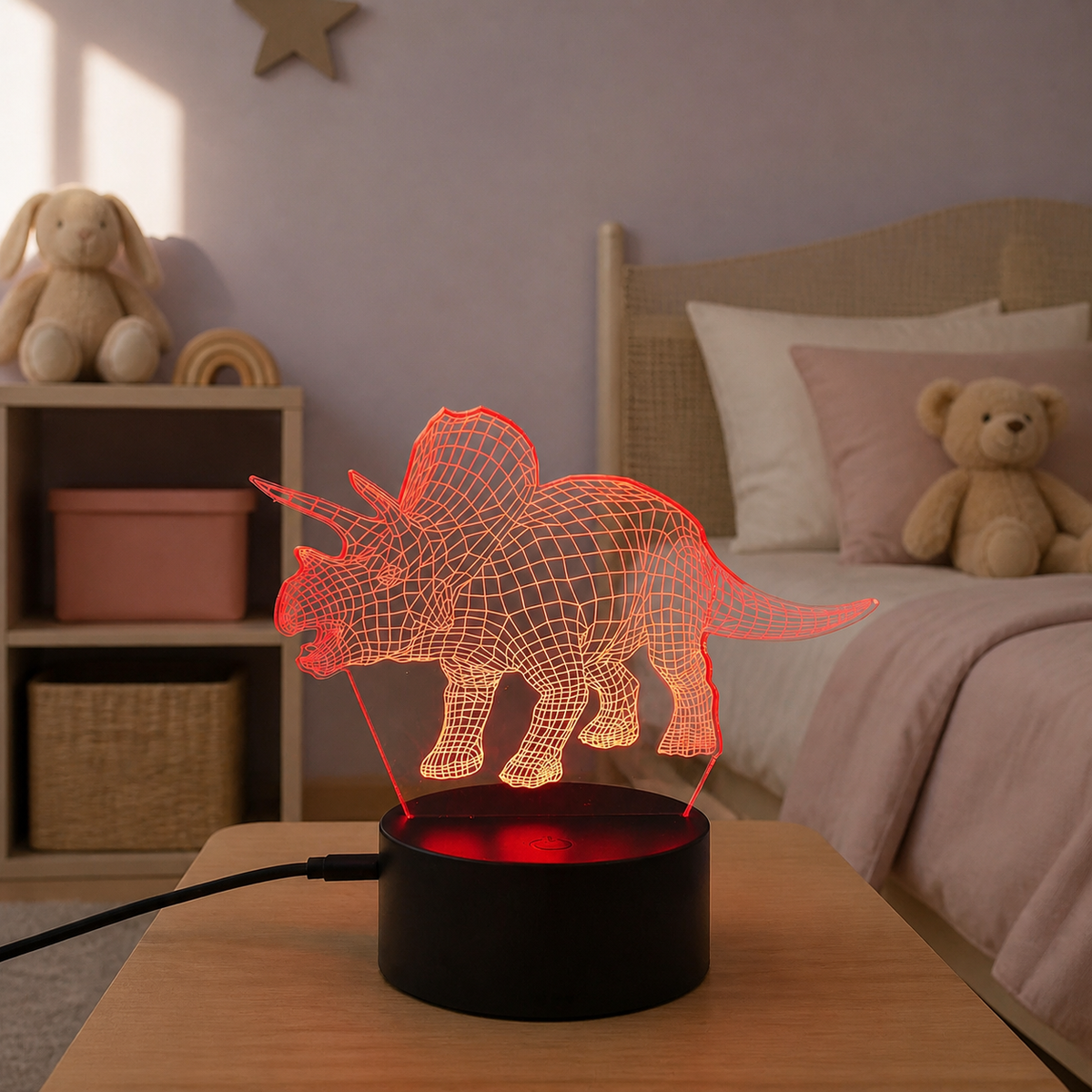 Lampe veilleuse dinosaure 3D à LED, modèle Tricératops, allumée dans une chambre d'enfant