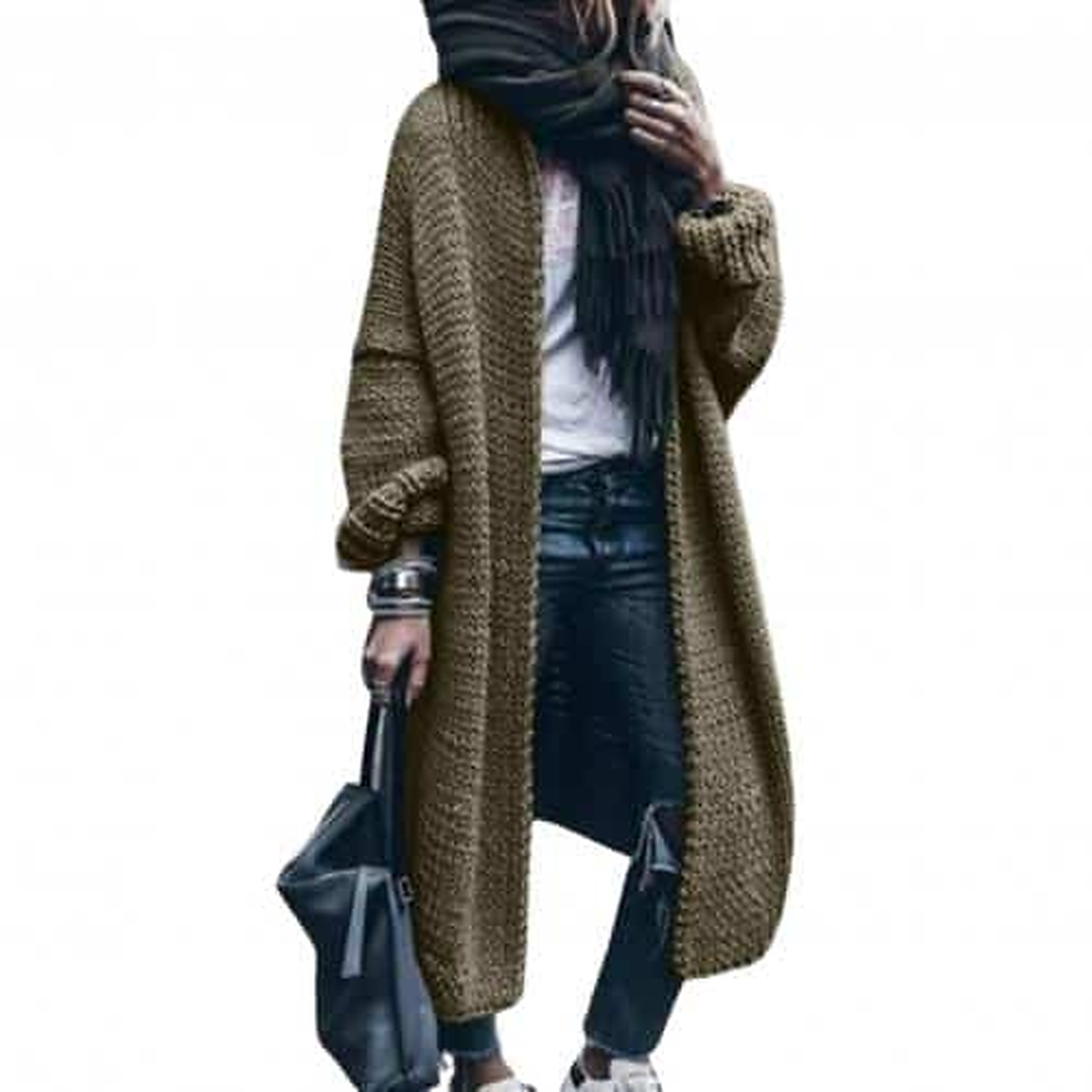 Cardigan long femme vert détouré sur fond blanc